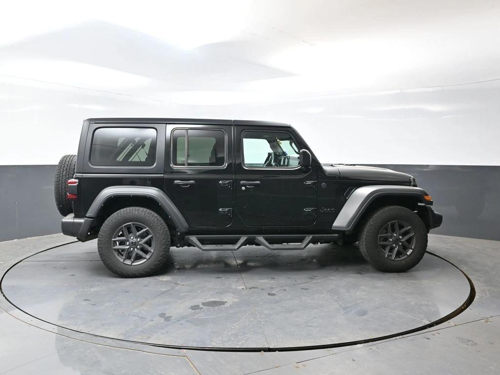 jeep wrangler 4-door 2024 1C4PJXDNXRW104371 image jeep wrangler 4-door 2024 1C4PJXDNXRW104371 image